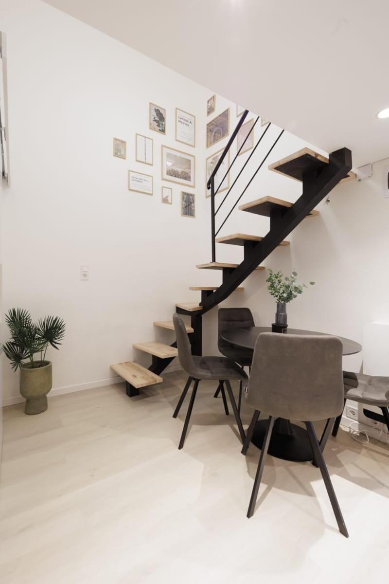 Apartamento The Urban Chill Spot Harsfa Street Budapest Exterior foto